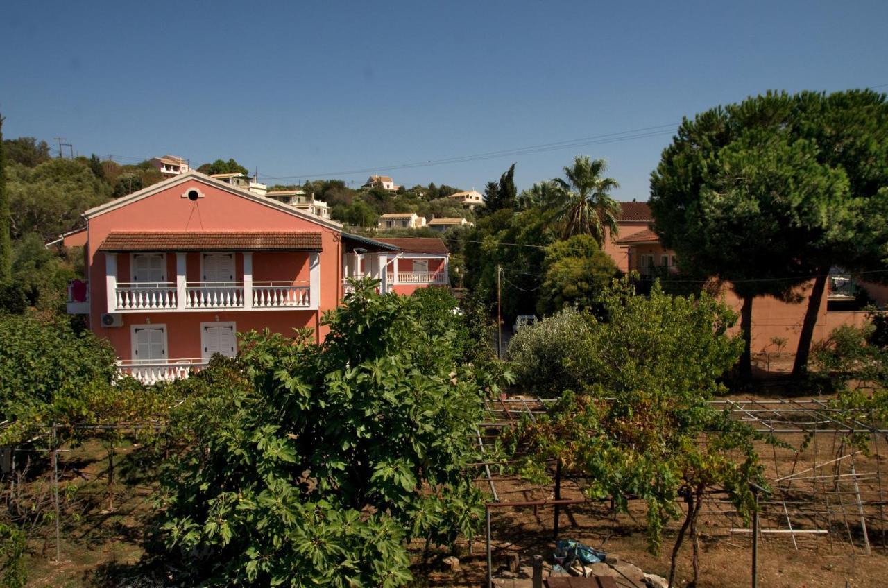 Nicola'S Apartments Kassiopi Exterior photo