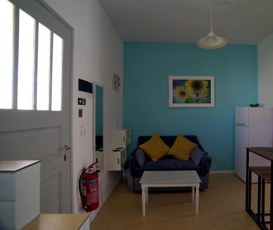 Nicola'S Apartments Kassiopi Exterior photo