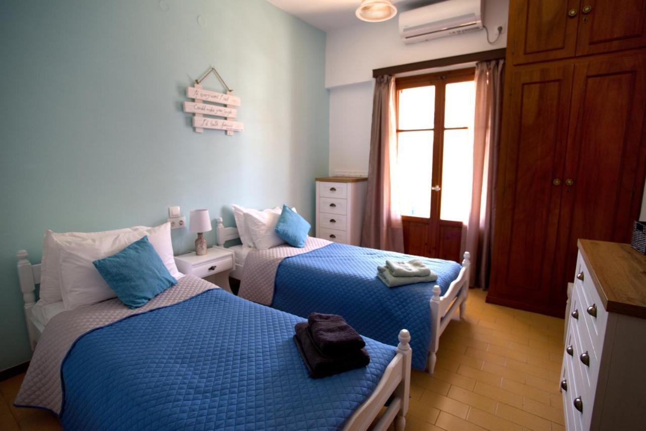 Nicola'S Apartments Kassiopi Exterior photo