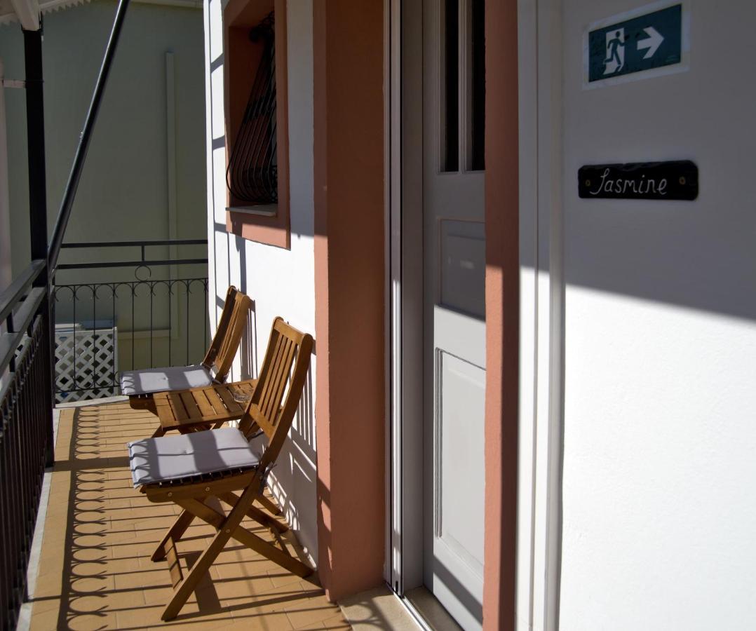 Nicola'S Apartments Kassiopi Exterior photo