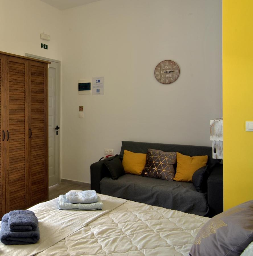 Nicola'S Apartments Kassiopi Exterior photo